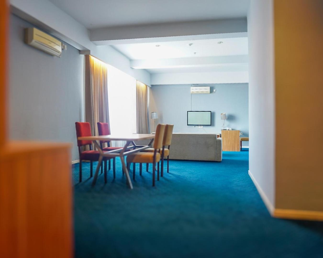 Hotel Dafam Пеканбару Экстерьер фото